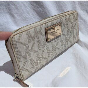 Michael Kors MK Signature Logo Zip Around Full Size Wallet Vanilla Acorn Gold